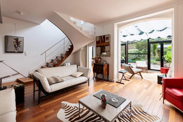 Acheter Maison 10 pièces - 250 m²