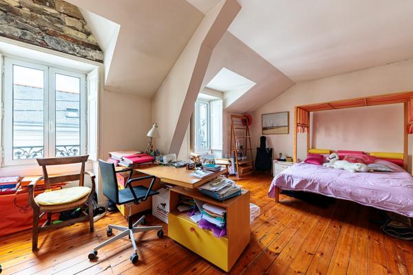Acheter Maison 10 pièces - 250 m²