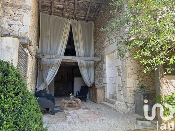 Maison à vendre 8 pièces 247 m² Montcuq-en-Quercy-Blanc