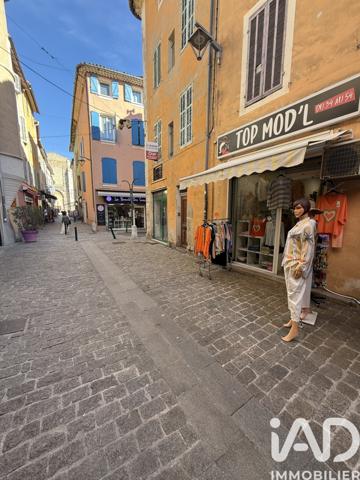 Habillement, Textile​ à vendre 55 m² Saint-Maximin-la-Sainte-Baume