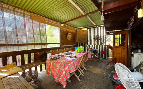 Maison à vendre    2 pièces •  Fort-de-France