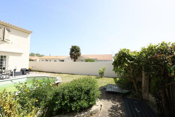 Maison Sereine et Contemporaine