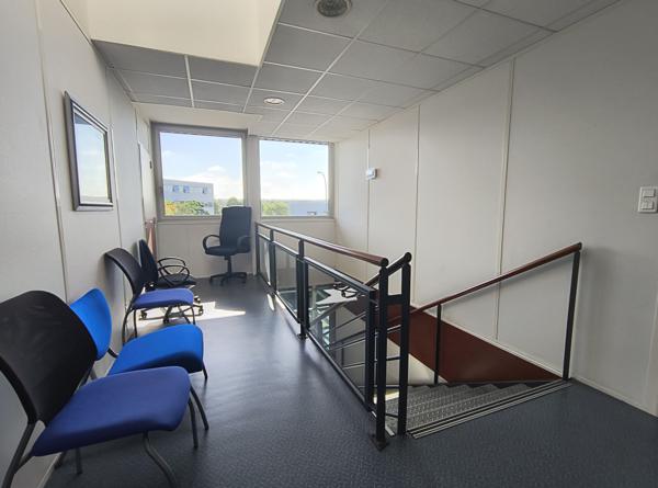 BUREAU PROFESSIONNEL ZONE ALBASUD 15.43 M² - Montauban (82000)