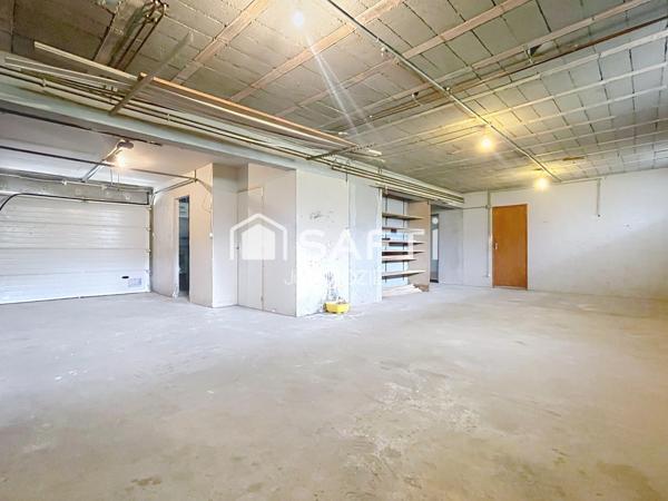 À Castelnau, maison de 120 m², 4 ch, garage et sous-sol.