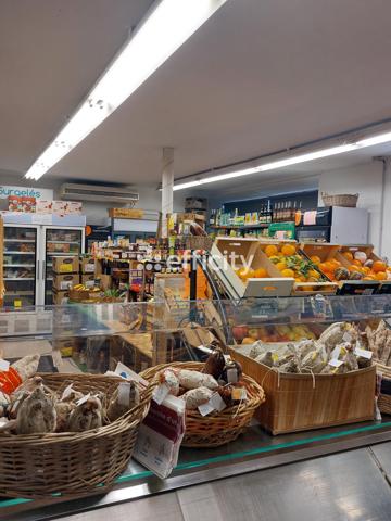 Fonds De Commerce - 63 m²