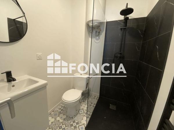 Location Studio 24.85 m² - 1 RUE BON SECOURS Nantes 44000