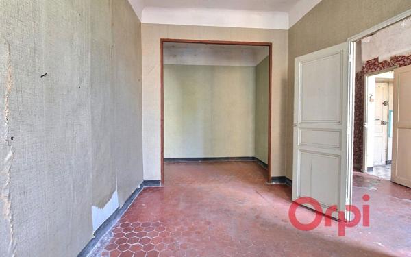 Maison à vendre    10 pièces • 165,19 m2 Marseille 7