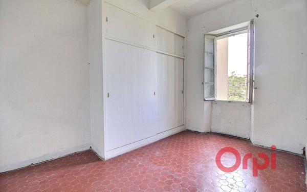 Maison à vendre    10 pièces • 165,19 m2 Marseille 7