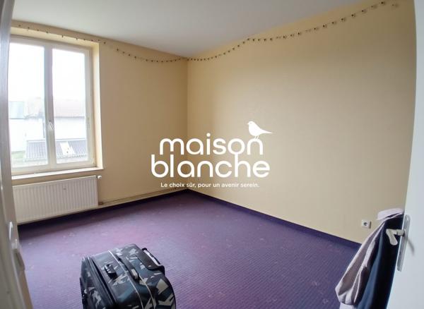 Appartement T4 - VASLES