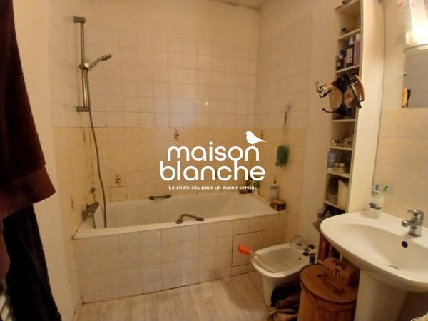Appartement T4 - VASLES
