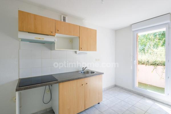 Proximité de Honfleur - Appartement de plain pied T3 avec terrasse - 65.25 m2 - 2 places de parking - Résidence avec Piscine, tennis et pétanque