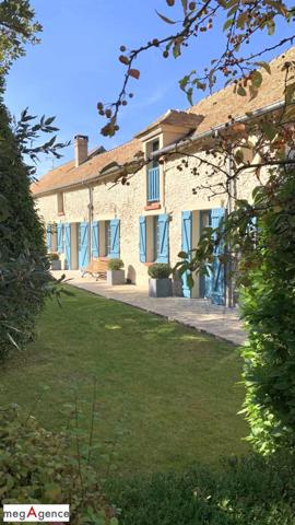 Maison à HOUDAN, 78550 - 9 pièces 328m²