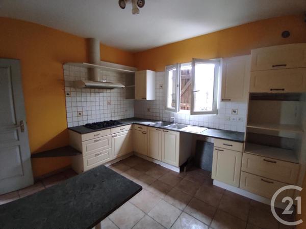 Maison à vendre  6 pièces - 126,50 m2 ST GENIS DES FONTAINES - 66