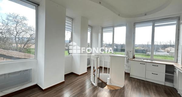 Location Appartement 2 pièces 40.29 m² - Saint-germain-au-mont-d'or 69650
