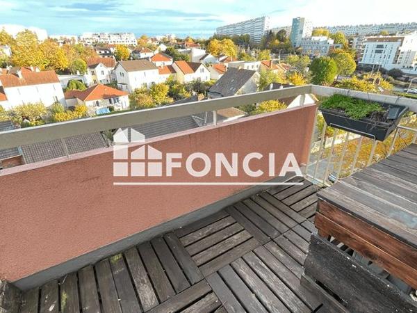 Location Appartement 3 pièces 62.5 m² - 9 RUE DES FRERES LUMIERE Fresnes 94260