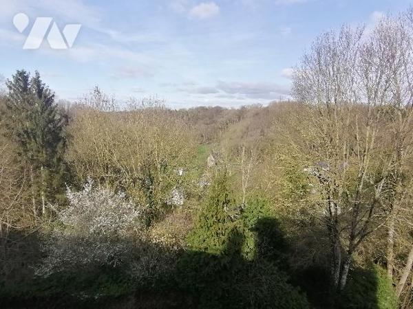 Maison avec vie de plain-pied dans le centre de Saint-James, 2 chambres
Actuellement loué 442€