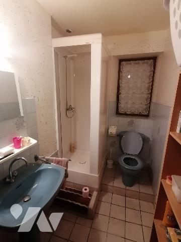 Maison avec vie de plain-pied dans le centre de Saint-James, 2 chambres
Actuellement loué 442€