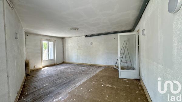 Maison de ville 6 pièces de 244 m² à Mirebeau (86110)