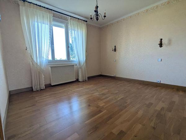 Maison  7 pièce(s) 129 m2