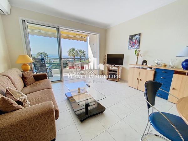 CANNES 2 PIECES VUE MER