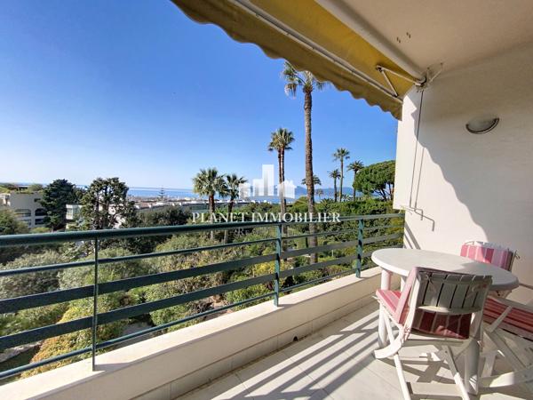 CANNES 2 PIECES VUE MER
