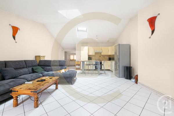 Appartement F4 à vendre  4 pièces - 108,93 m2 VIENNE - 38