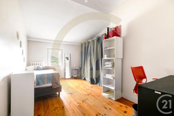 Appartement F4 à vendre  4 pièces - 108,93 m2 VIENNE - 38