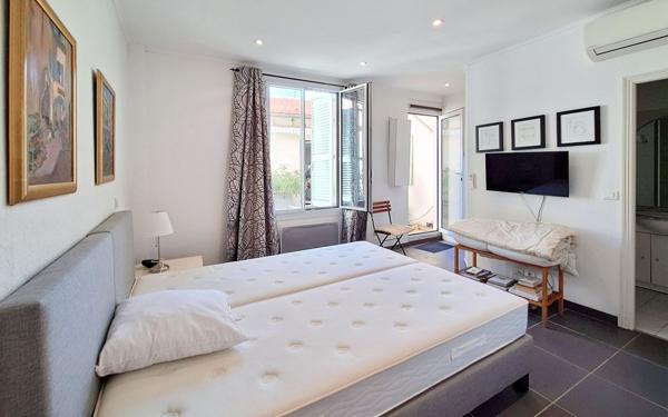 Appartement à vendre    3 pièces • 61 m2 Cannes