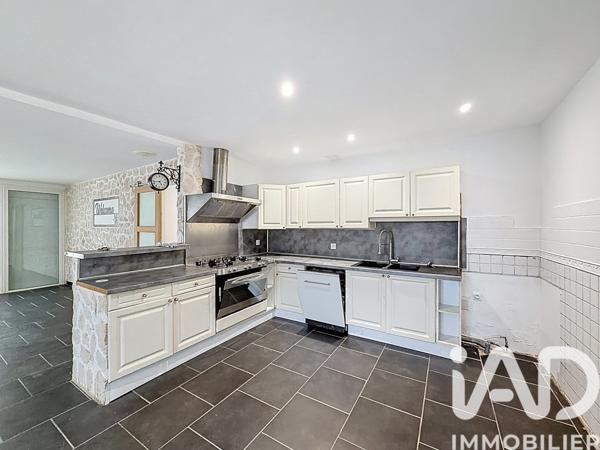 Maison à vendre 5 pièces 158 m² Villeneuve-lès-Béziers