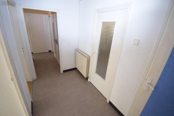 Appartement à rénover à vendre à Grenoble en Isère (38000), ref : 38161-8/26