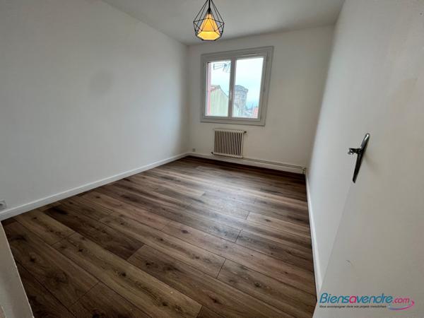 T3 entiérement rénové avec goût Niort