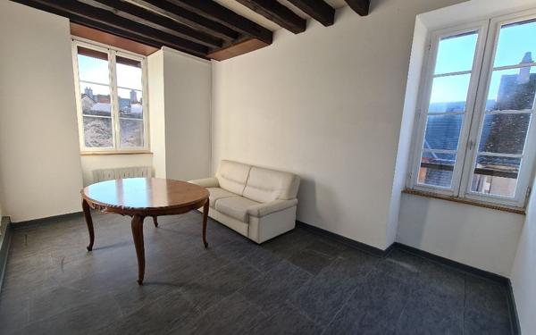 Appartement à louer    2 pièces •  La Charité-sur-Loire