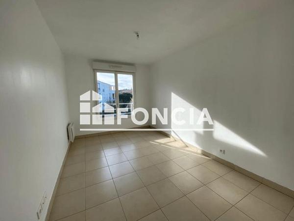 Location Appartement 2 pièces 45.55 m² - 281 RUE DES CHENES Frejus 83600