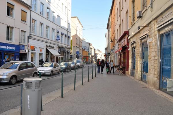 A vendre en Exclusivité LYON 4EME ARRONDISSEMENT (69) Fonds de commerce Parfumerie / Senteurs d'Ambiances 60 M2