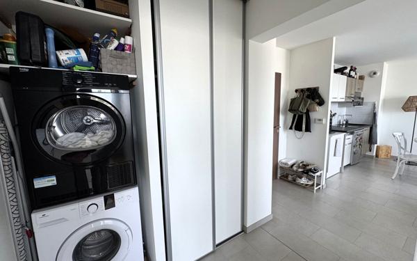 Appartement à vendre    2 pièces • 49,98 m2 La Rochelle