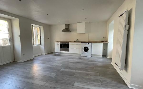 Maison à louer    2 pièces • 64 m2 Mende