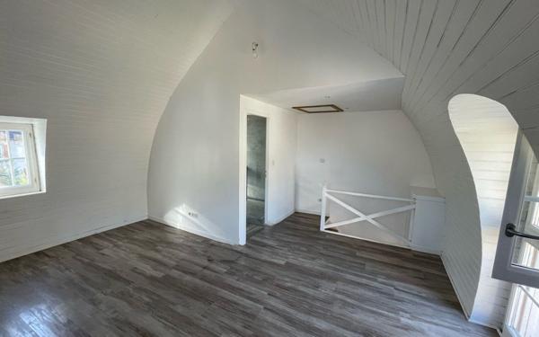 Maison à louer    2 pièces • 64 m2 Mende