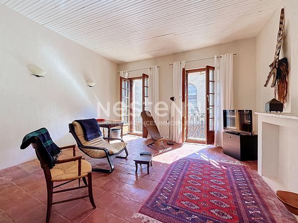 SIGEAN - MAISON DE VILLAGE TYPE 5 DE CARACTÈRE DE 125 M2