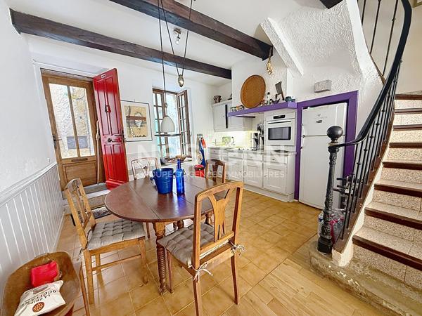 SIGEAN - MAISON DE VILLAGE TYPE 5 DE CARACTÈRE DE 125 M2