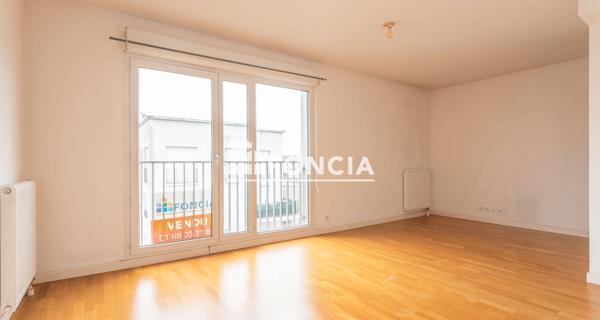 À vendre Studio 28.25 m² - Juvisy-sur-orge 91260