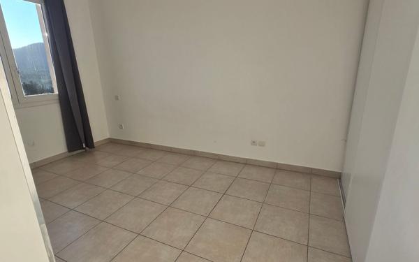 Maison à vendre    3 pièces • 91 m2 Gonfaron