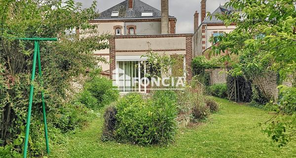 À vendre Maison 6 pièces 167.13 m² - Chartres 28000