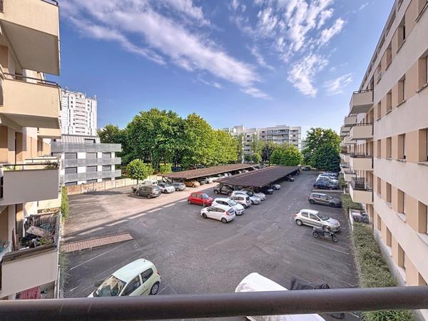 Appartement T1 bis avec balcon et Parking