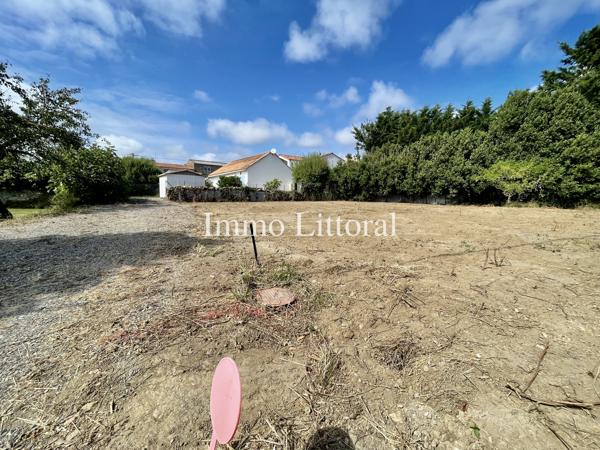 TERRAIN CONSTRUCTIBLE LIBRE CONSTRUCTEUR Talmont-Saint-Hilaire (85440)