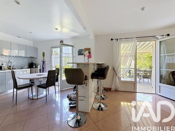 Maison à vendre 7 pièces 169 m² Vaux-sur-Seine
