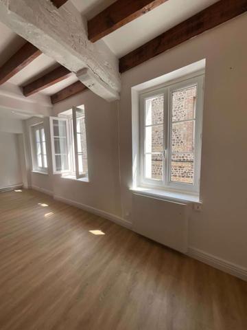 Appartement  duplex à St Valery En Caux - 81 m² -