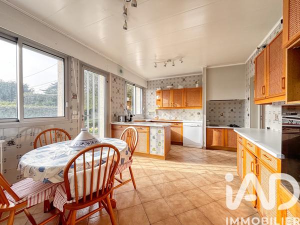 Maison à vendre 6 pièces 205 m² Corbeil-Essonnes