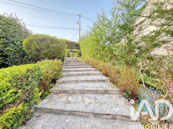 Maison à vendre 6 pièces 205 m² Corbeil-Essonnes