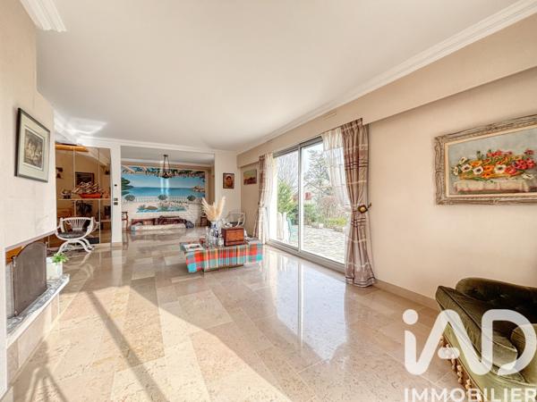 Maison à vendre 6 pièces 205 m² Corbeil-Essonnes