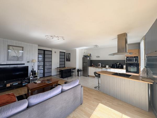 Bel appartement T3 lumineux avec balcon et garage KERFEUNTEUN Quimper (29000)